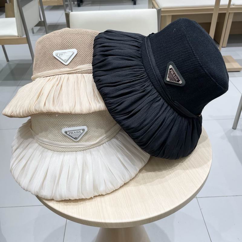 Prada hat 031032